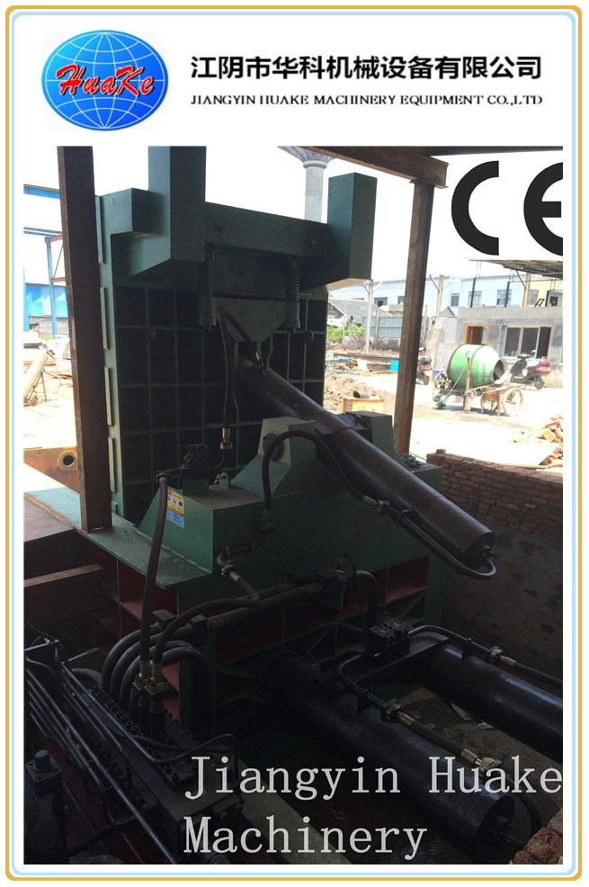 200 Ton Hydraulic Scrap Press Machine pour réutiliser le métal 2