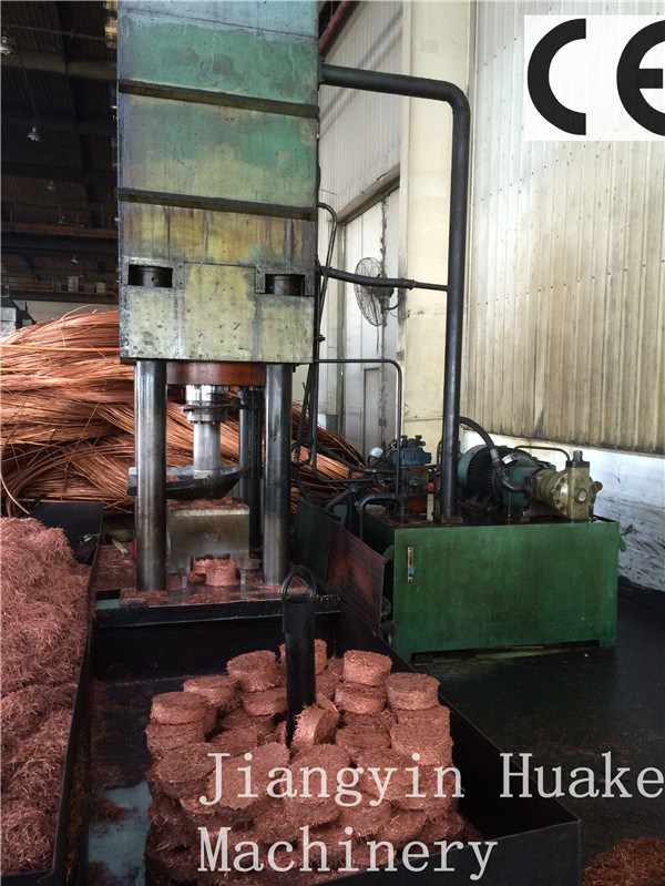 Machine hydraulique de presse de briquette de GV pour l'aluminium d'en cuivre de fer 1