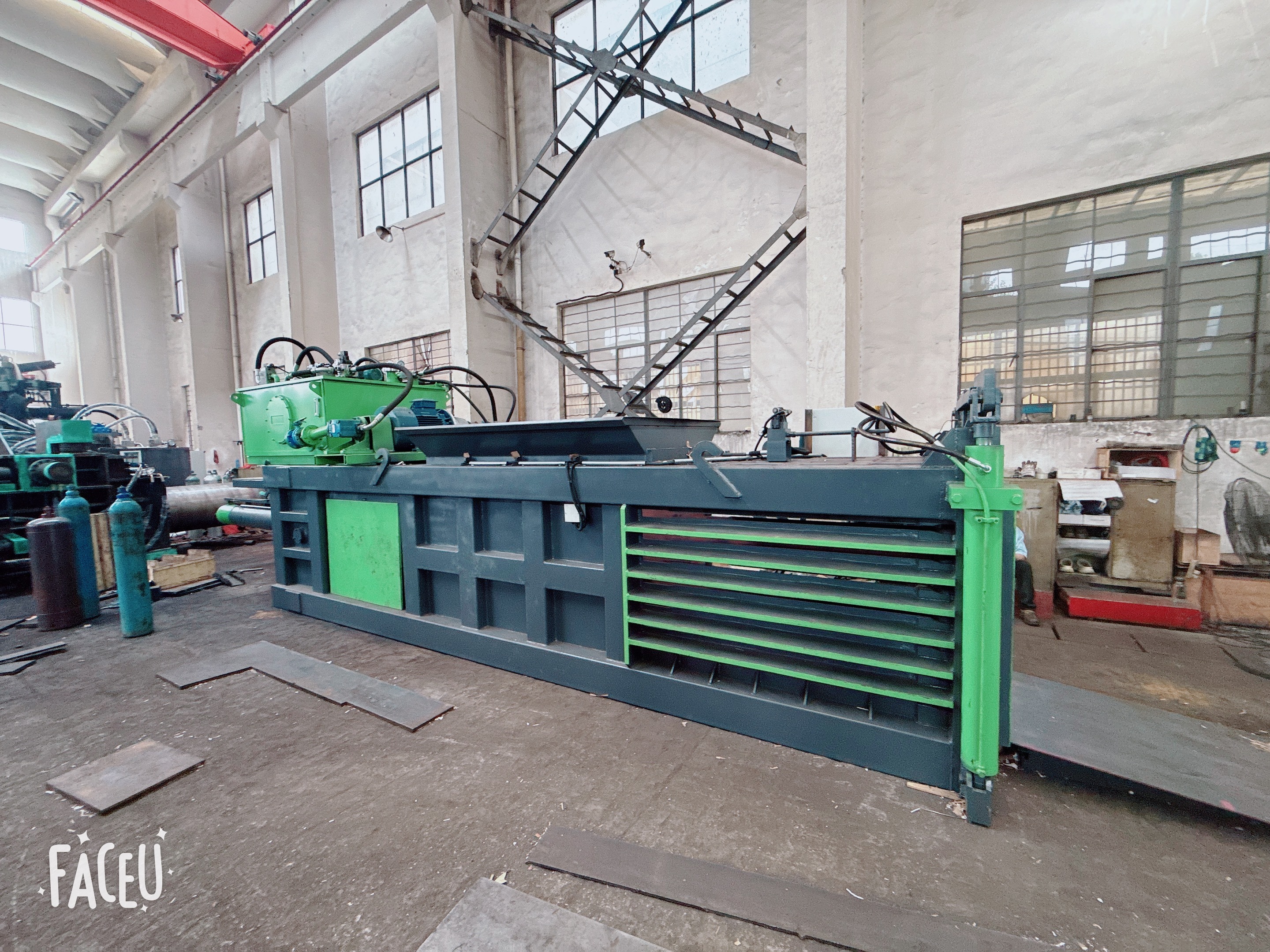 Derniers blogs de l'entreprise sur De 10 t/jour à 40 t/jour: Planification de la capacité des balles et de la longueur du convoyeur pour des opérations de recyclage croissantes