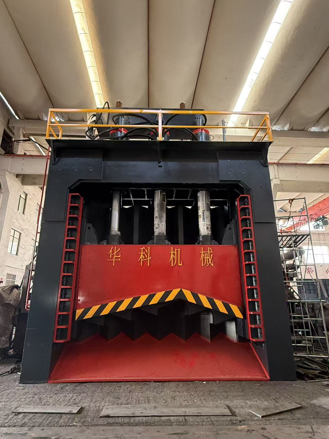 Derniers blogs de l'entreprise sur nouveau produit cisaille hydraulique multi-lames pour métaux de rebut.