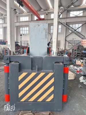 acheter Presses de balissage hydraulique de déchets métalliques 200T / machine de balissage de recyclage de métaux avec contrôle PLC online manufacture